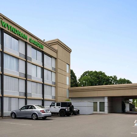 Wyndham Garden Inn Pittsburgh Airport Robinson Township Exterior foto